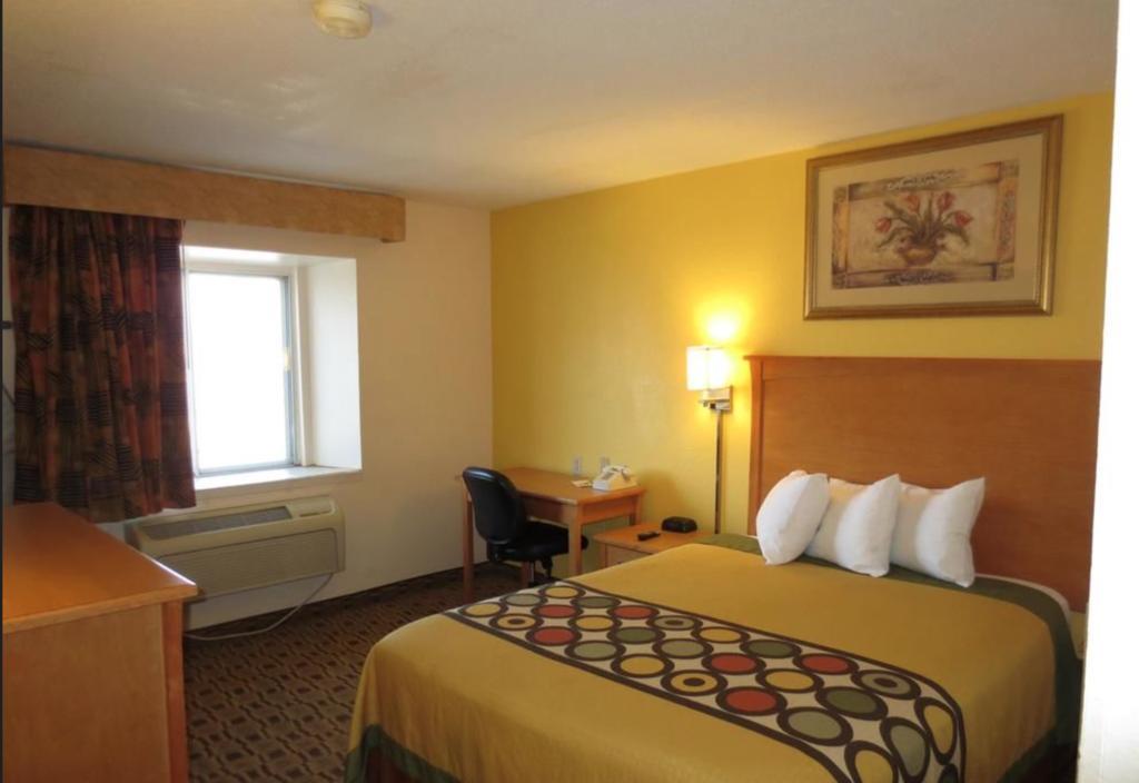 American Best Value Inn 劳伦斯 外观 照片